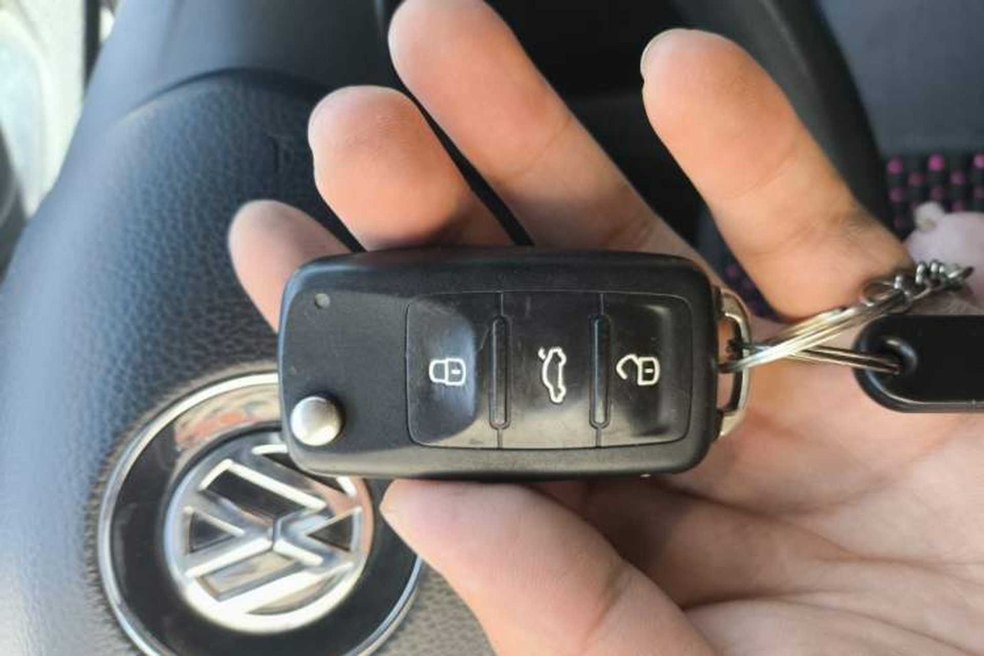 Used Volkswagen Jetta 2017 1.5L Automatic Fashion Model Vehicle Key