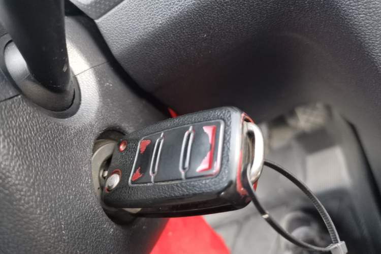 Used Volkswagen Jetta 2017 1.5L Automatic Fashion Model Vehicle Key