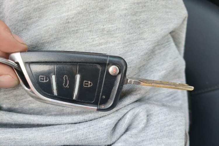 Used Volkswagen Jetta 2017 1.5L Automatic Comfort Model Vehicle Key