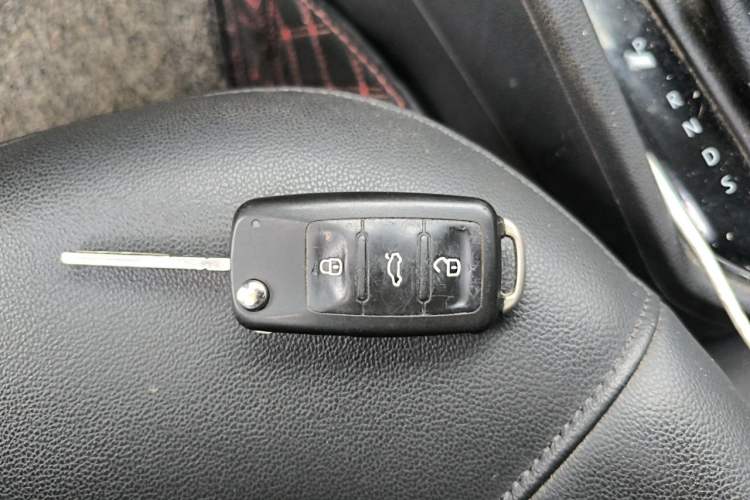 Used Volkswagen Jetta 2017 1.5L Automatic Comfort Model Vehicle Key
