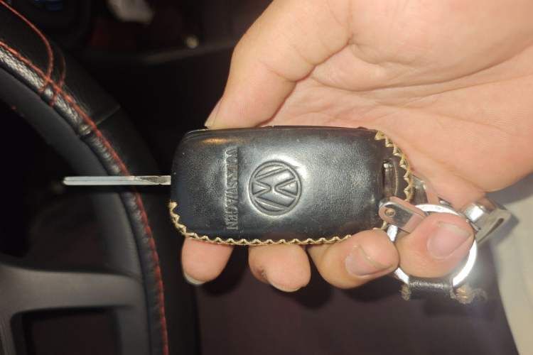 Used Volkswagen Jetta 2017 1.5L Automatic Fashion Model Vehicle Key