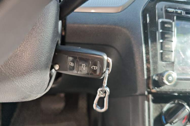 Used Volkswagen Jetta 2017 1.5L Automatic Comfort Model Vehicle Key