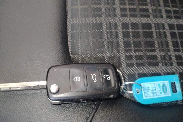 Used Volkswagen Jetta 2017 1.5L Manual Comfort Model Vehicle Key