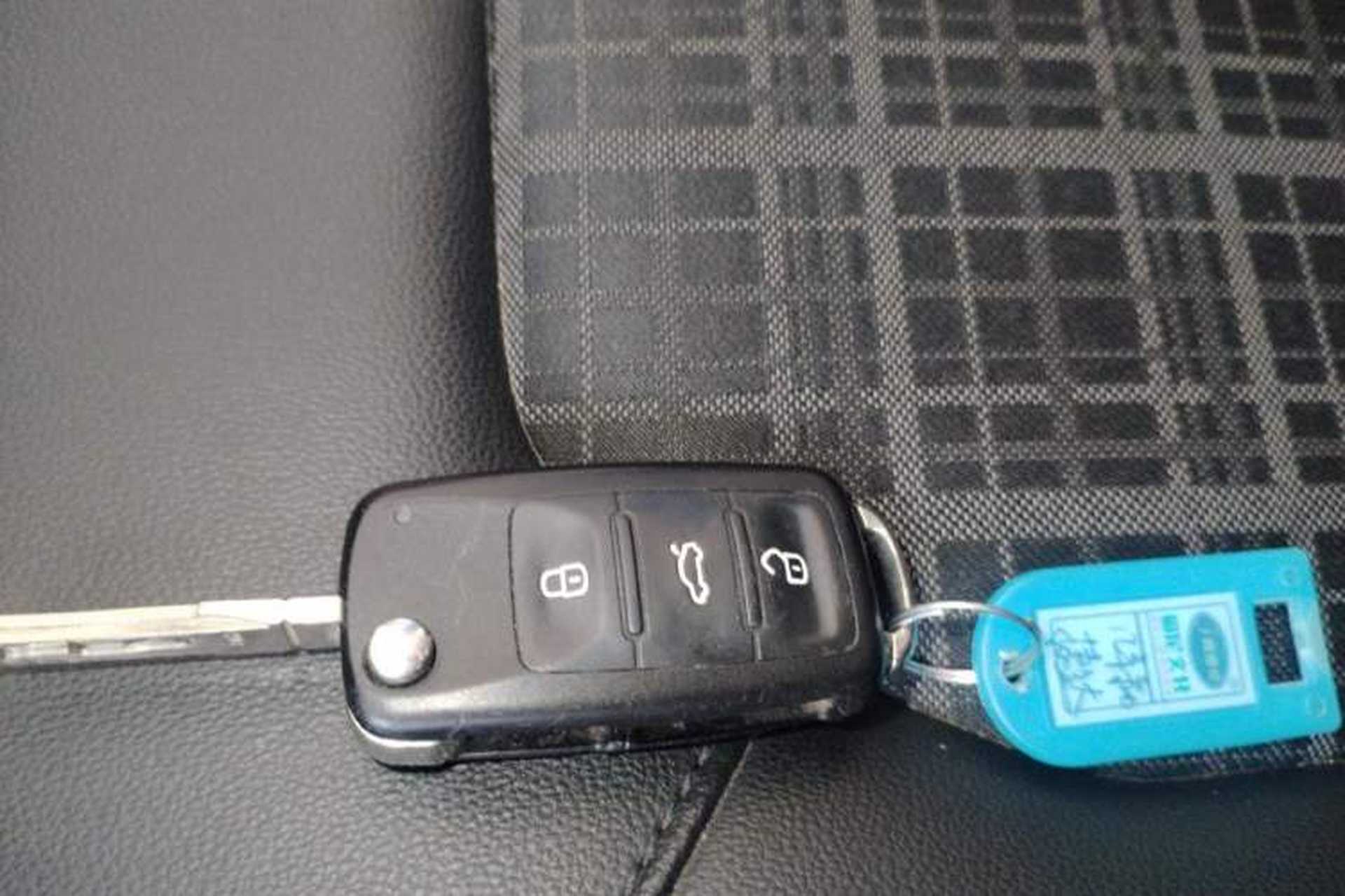 Used Volkswagen Jetta 2017 1.5L Manual Comfort Model Vehicle Key