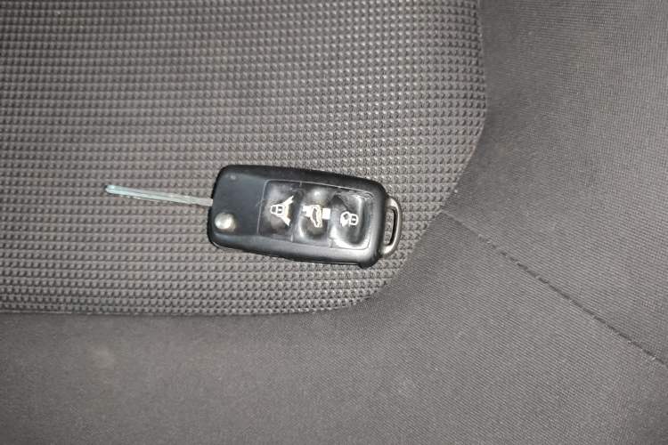 Used Volkswagen Jetta 2017 1.4L Manual Fashion Edition Vehicle Key