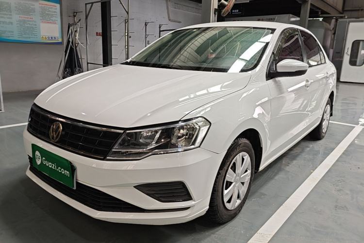 Used Volkswagen Jetta 2017 1.4L Manual Fashion Edition Guazi used car, China used car export, Used car for sale, Used  cars, Cheapest cars for sale