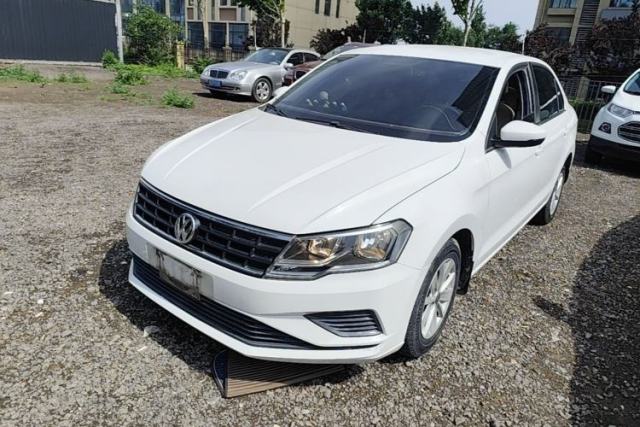 Used Volkswagen Jetta 2017 1.5L Manual Fashion Edition
