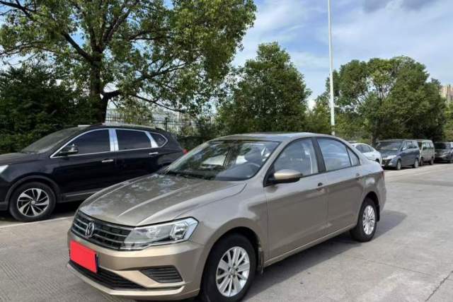Used Volkswagen Jetta 2017 1.4L Manual Fashion Edition