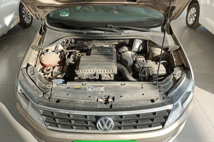 Used Volkswagen Jetta 2017 1.4L Manual Fashion Edition Engine Bay