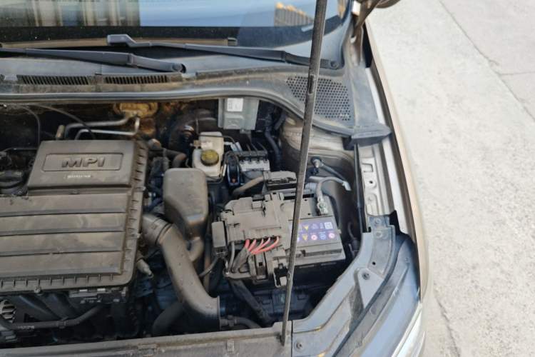 Used Volkswagen Jetta 2017 1.5L Automatic Fashion Model Engine Bay Left