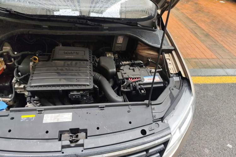 Used Volkswagen Jetta 2017 1.5L Automatic Fashion Model Engine Bay Left