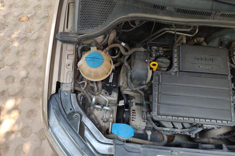 Used Volkswagen Jetta 2017 1.5L Manual Comfort Model Engine Bay Right