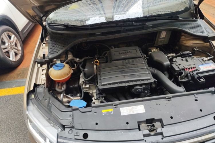 Used Volkswagen Jetta 2017 1.5L Automatic Fashion Model Engine Bay Right