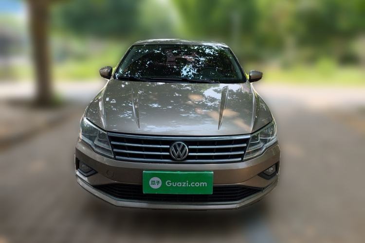 Used Volkswagen Jetta 2017 1.5L Manual Comfort Model Front