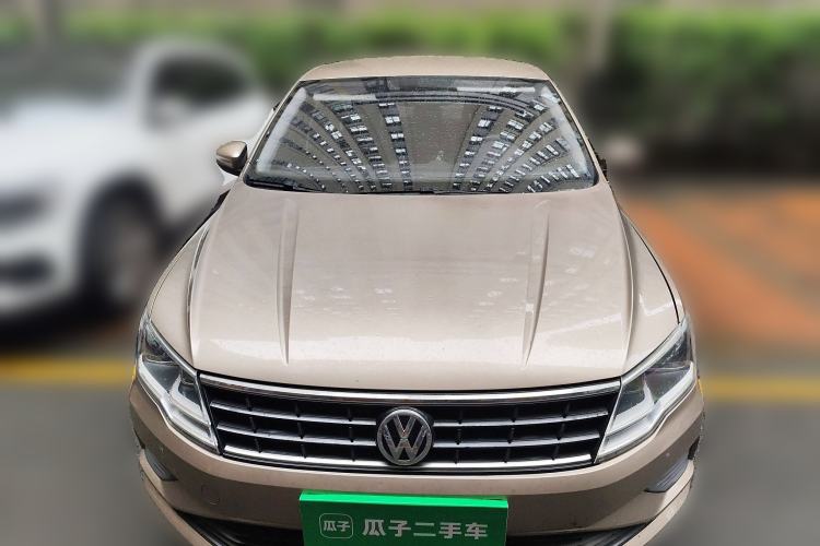 Used Volkswagen Jetta 2017 1.5L Automatic Fashion Model Front