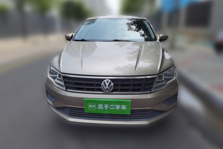 Used Volkswagen Jetta 2017 1.5L Automatic Fashion Model Front