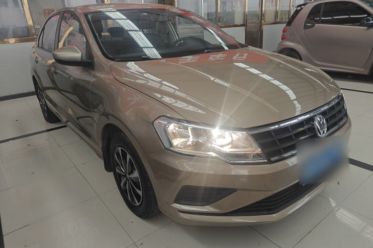 Used Volkswagen Jetta 2017 1.5L Automatic Fashion Model Front Right 45 Deg