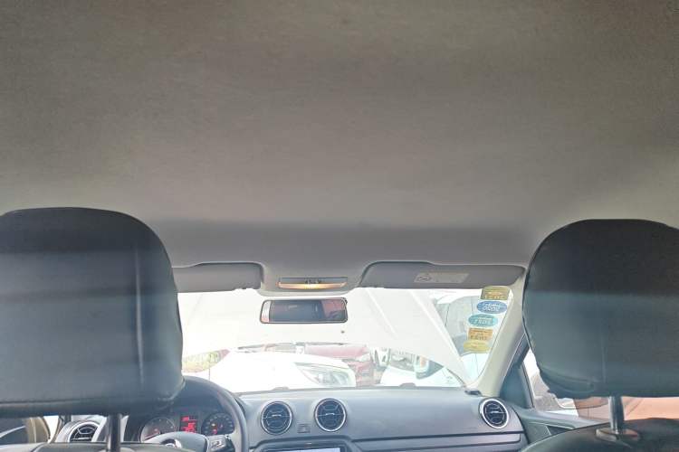 Used Volkswagen Jetta 2017 1.4L Manual Fashion Edition Headliner