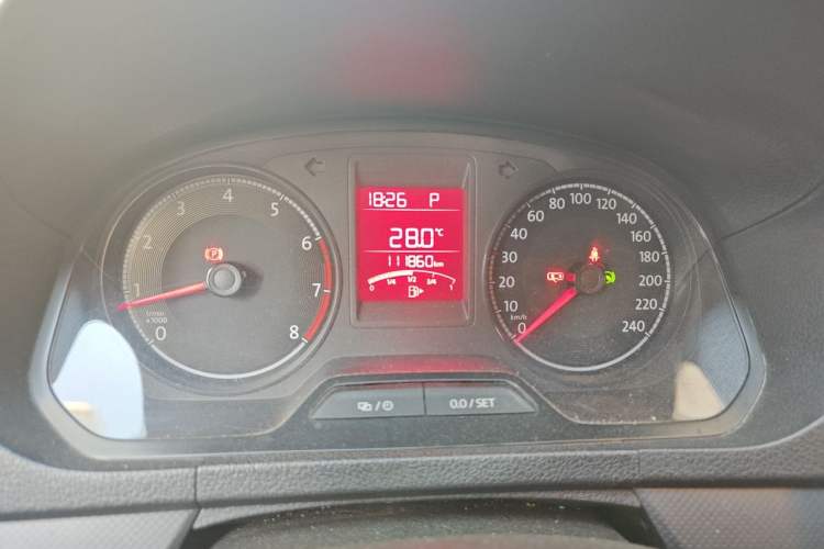 Used Volkswagen Jetta 2017 1.5L Automatic Fashion Model Instrument Cluster