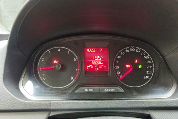 Used Volkswagen Jetta 2017 1.5L Automatic Fashion Model Instrument Cluster