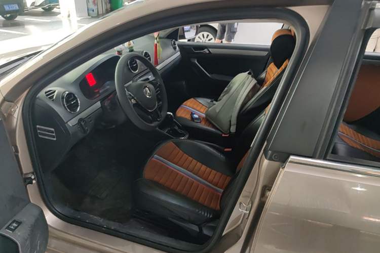 Used Volkswagen Jetta 2017 1.5L Automatic Comfort Model Left Front Seat