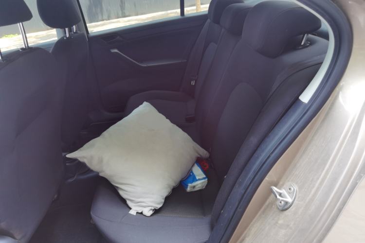 Used Volkswagen Jetta 2017 1.5L Automatic Fashion Model Left Rear Seat