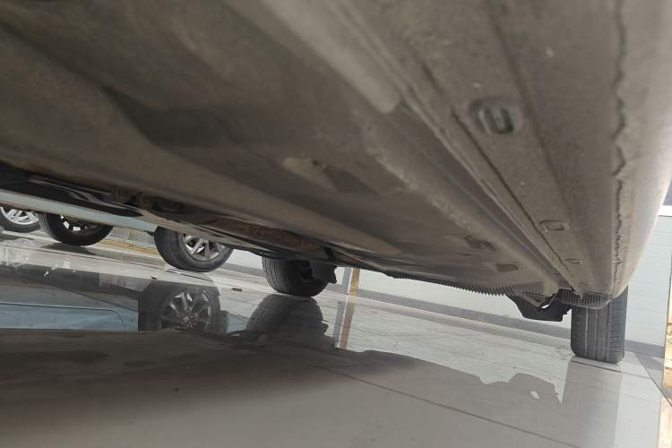 Used Volkswagen Jetta 2017 1.5L Automatic Fashion Model Left Side Sill