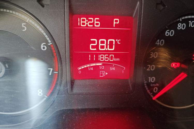 Used Volkswagen Jetta 2017 1.5L Automatic Fashion Model Odometer Close Up