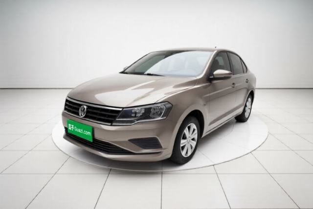 Ojetý Volkswagen Jetta 2017 1.5L Automatic Fashion Model