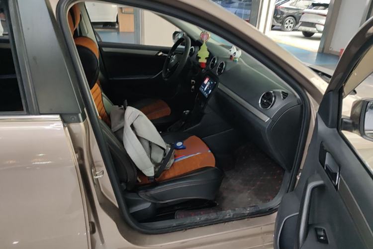 Used Volkswagen Jetta 2017 1.5L Automatic Comfort Model Right Front Seat
