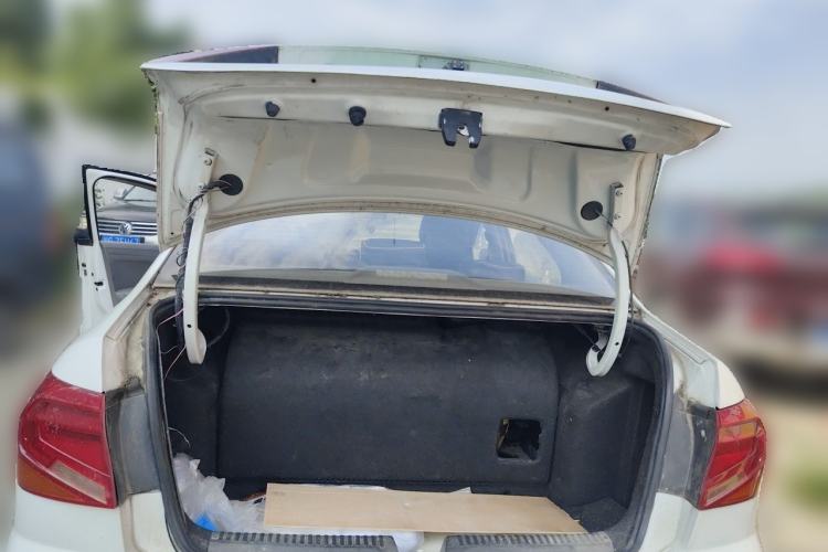 Used Volkswagen Jetta  Trunk