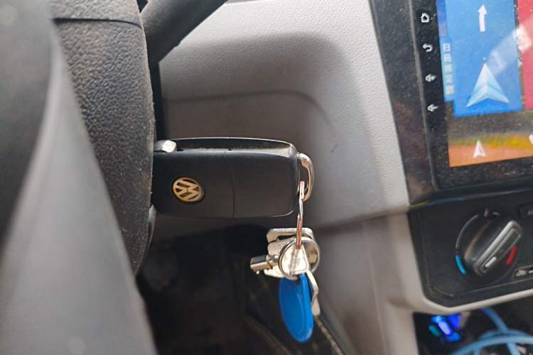 Used Volkswagen Jetta  Vehicle Key