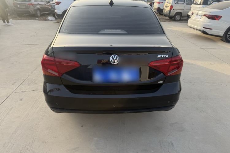 Used Volkswagen Jetta 2019 Dream Edition 1.5L Automatic Fashionable Version Exterior 4