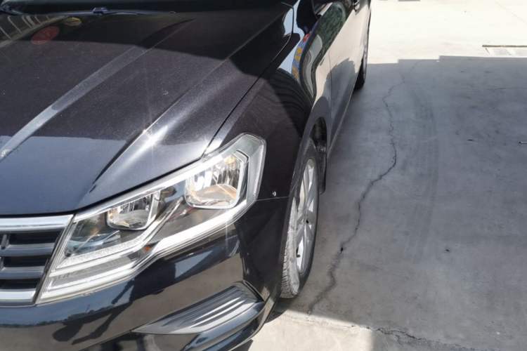 Used Volkswagen Jetta 2019 Dream Edition 1.4L Manual Fashion Version Left Front Headlight