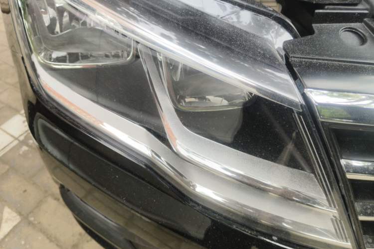 Used Volkswagen Jetta 2019 Dream Edition 1.4L Manual Comfort Version Right Front Headlight
