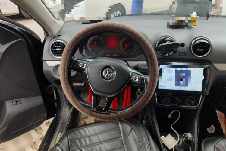 Used Volkswagen Jetta 2019 Dream Edition 1.4L Manual Comfort Version Steering Wheel