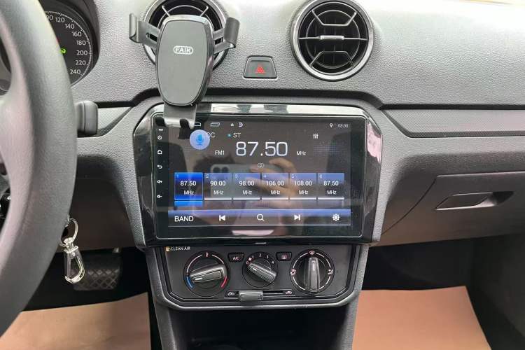 Used Volkswagen Jetta 2019 Dream Edition 1.5L Automatic Fashionable Version Audio And AC Panel