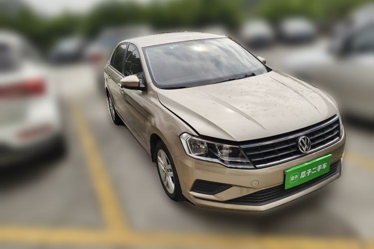 Used Volkswagen Jetta 2019 Dream Edition 1.5L Automatic Fashionable Version Exterior 2