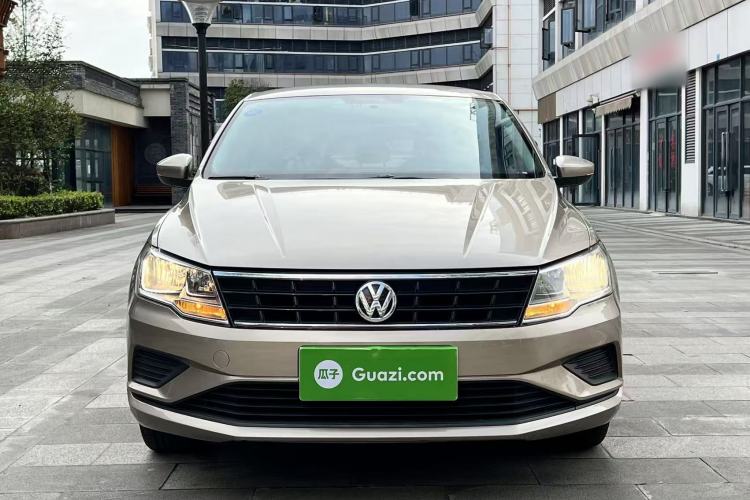 Used Volkswagen Jetta 2019 Dream Edition 1.5L Automatic Fashionable Version Front