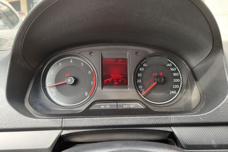 Used Volkswagen Jetta 2019 Dream Edition 1.5L Automatic Fashionable Version Instrument Cluster