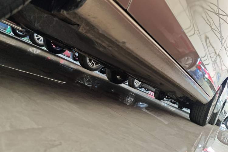 Used Volkswagen Jetta 2019 Dream Edition 1.5L Automatic Fashionable Version Left Side Sill