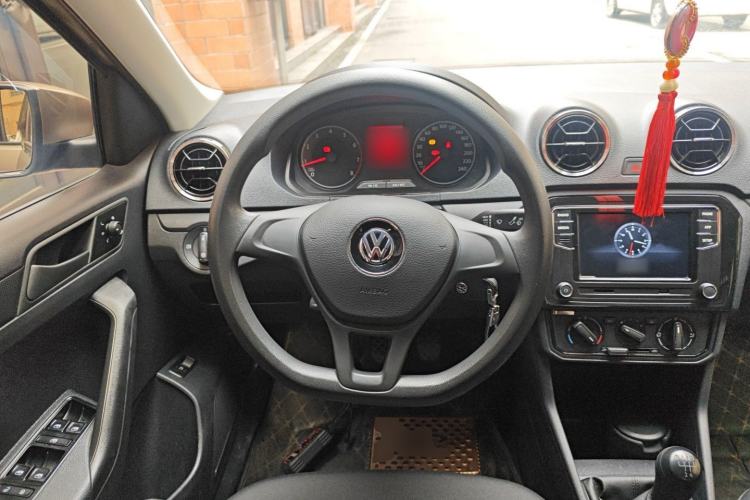 Used Volkswagen Jetta 2019 Dream Edition 1.5L Manual Fashion Version Steering Wheel