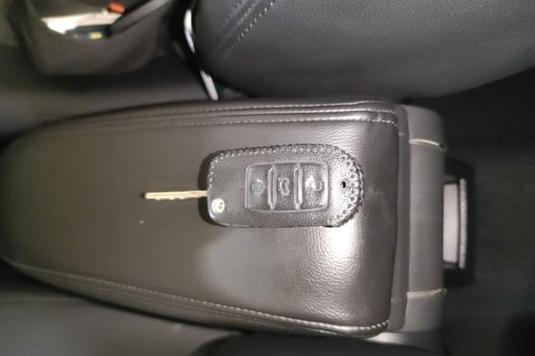 Used Volkswagen Jetta 2019 Dream Edition 1.5L Manual Fashion Version Vehicle Key