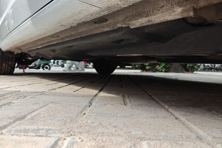 Used Volkswagen Jetta 2019 Dream Edition 1.4L Manual Fashion Version Chassis Front Right