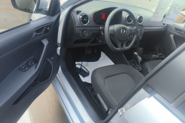 Used Volkswagen Jetta 2019 Dream Edition 1.5L Automatic Fashionable Version Driver Seat