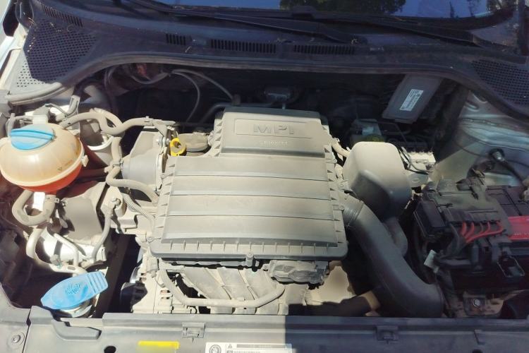 Used Volkswagen Jetta 2019 Dream Edition 1.4L Manual Fashion Version Engine Bay