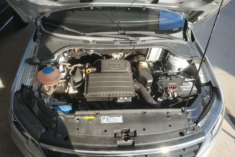 Used Volkswagen Jetta 2019 Dream Edition 1.5L Automatic Fashionable Version Engine Bay