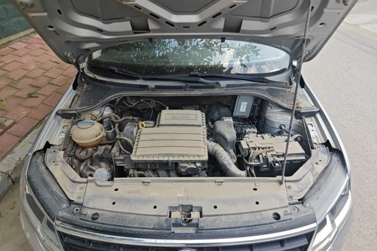 Used Volkswagen Jetta 2019 Dream Edition 1.4L Manual Fashion Version Engine Bay