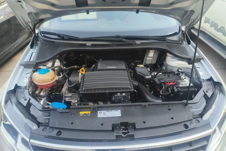 Used Volkswagen Jetta 2019 Dream Edition 1.5L Automatic Fashionable Version Engine Bay