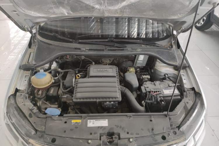 Used Volkswagen Jetta 2019 Dream Edition 1.5L Manual Fashion Version Engine Bay